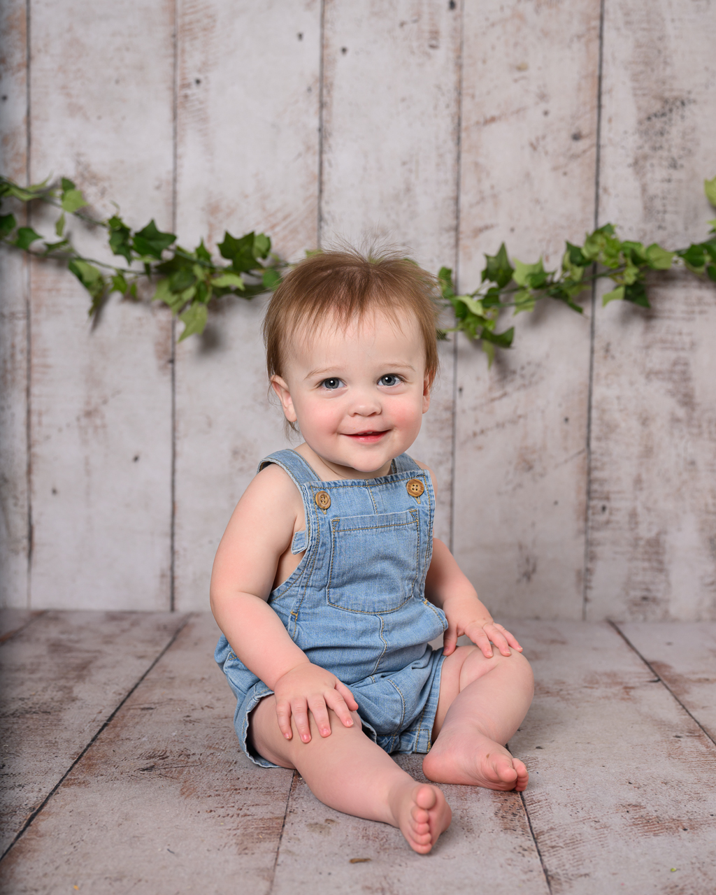 DSC_7596 Teen girl in navy dress posing by a tree during outdoor family portrait session in Ogden Utah