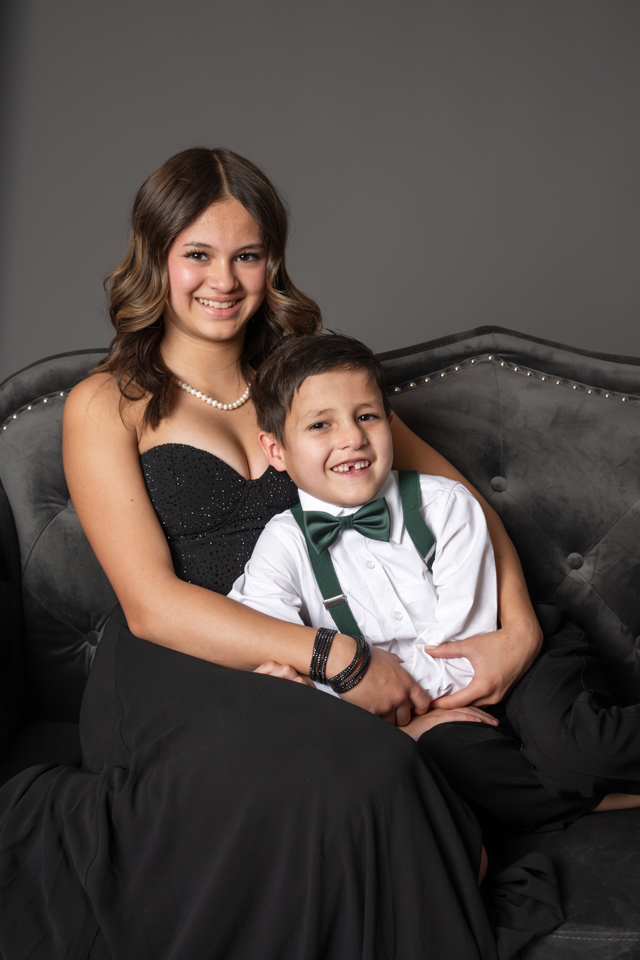siblings studio portrait